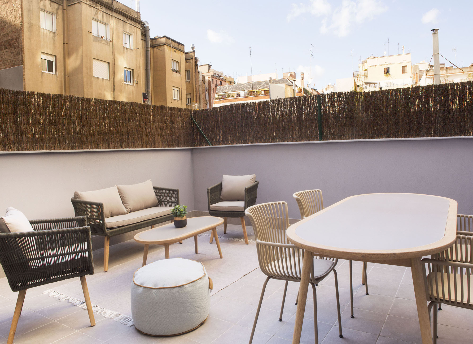 alquilar un piso con terraza en Barcelona